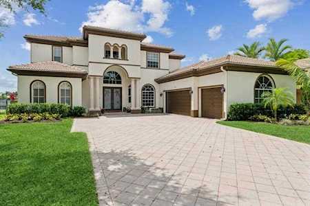 4902 Forest Dale Drive Lake Worth Beach, FL 33449