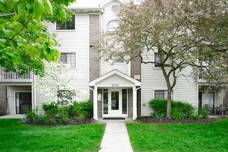 6823 Meadow Creek Drive Columbus, OH 43235