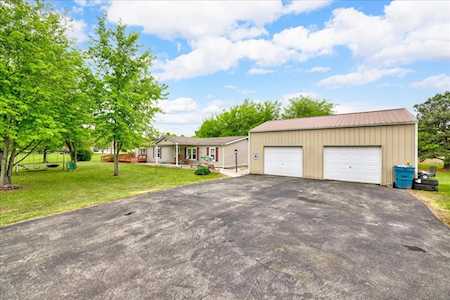5606 State Route 1245 Beaver Dam, KY 42320