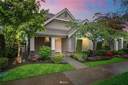2045 32nd Ave NE Issaquah, WA 98029