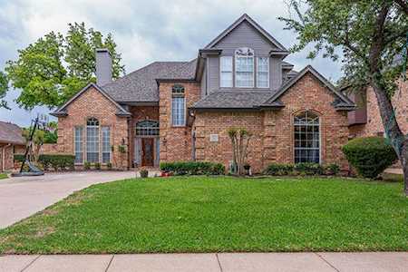 2852 Timber Hill Drive Grapevine, TX 76051