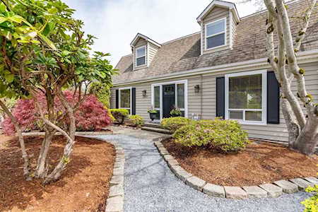 22423 3rd Ave SE Bothell, WA 98021