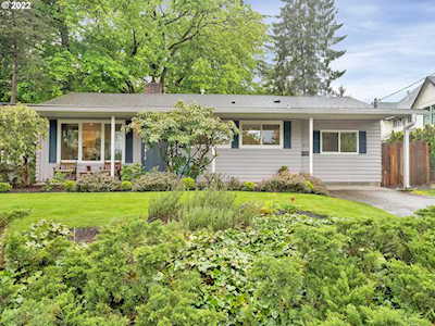 9019 SW 40th Ave Portland, OR 97219