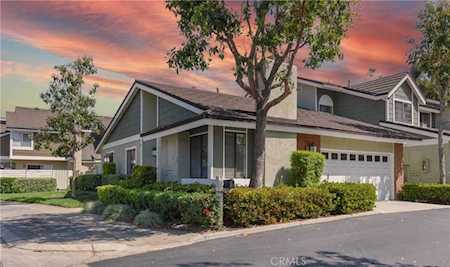 29 Weepingwood #115 Irvine, CA 92614