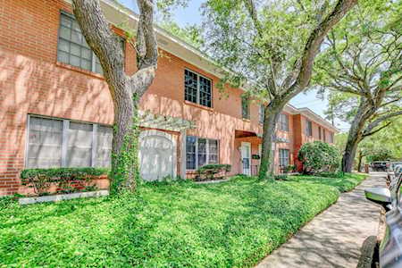 173 Rutledge Ave Charleston, SC 29403