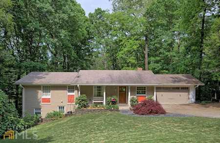 2728 NE Overlook Drive Atlanta, GA 30345