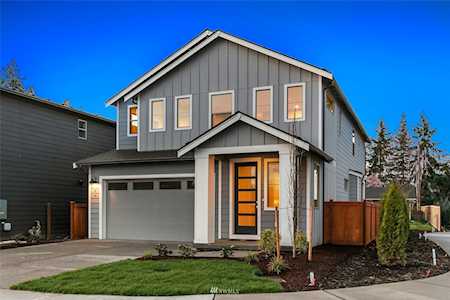 21 151st St SW #4 Lynnwood, WA 98087