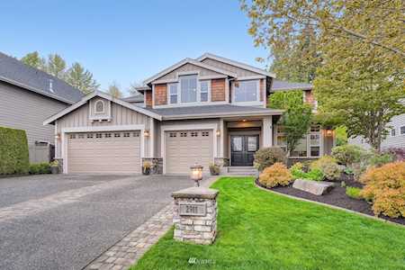 2911 275th Ave SE Sammamish, WA 98075