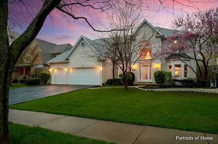2648 Freeland Circle Naperville, IL 60564