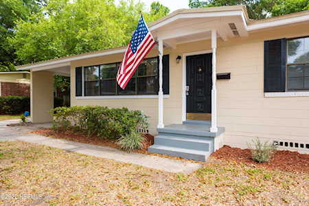 5424 Oliver St Jacksonville, FL 32211