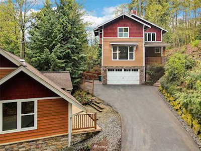 821 Sunrise Place SW Issaquah, WA 98027