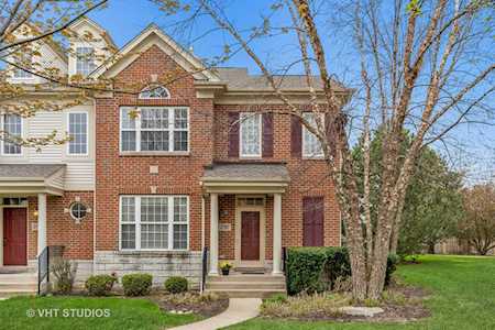 2767 Langley Circle Glenview, IL 60026