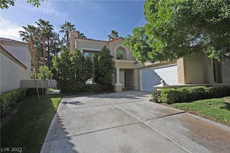 8232 Horseshoe Bend Ln Las Vegas, NV 89113