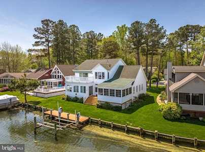 6 Watergreen Ln Berlin, MD 21811