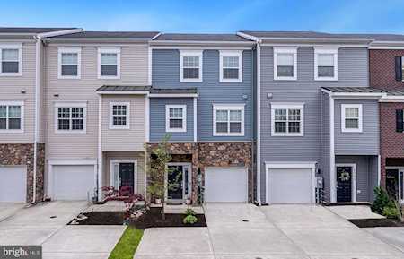 7733 Lexington Ct Glen Burnie, MD 21061