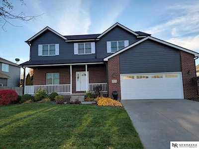 6231 Glass Ridge Dr Lincoln, NE 68526