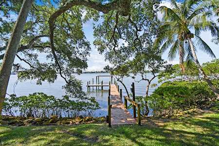 88 W Riverside Drive Jupiter, FL 33469
