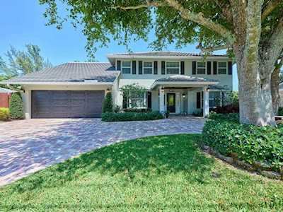 392 E Conference Drive Boca Raton, FL 33486