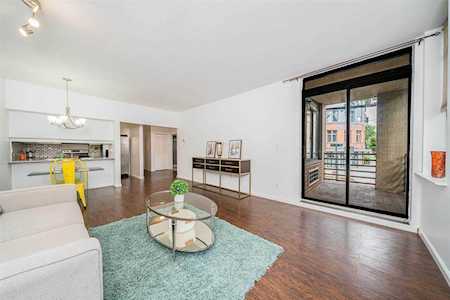 300 Newark St #1L Hoboken, NJ 07030