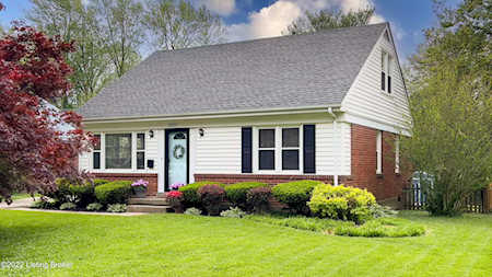 2522 Ashbrook Ave Louisville, KY 40220