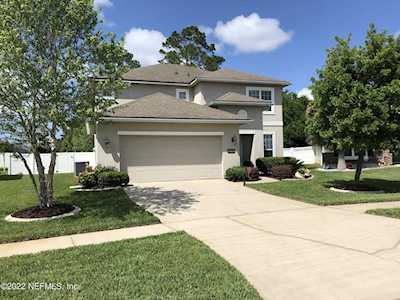15676 Spotted Saddle Cir Jacksonville, FL 32218