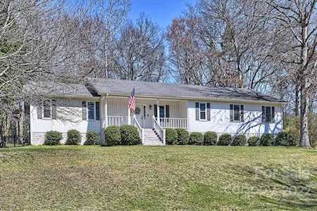 6630 Kirkstall Ct Charlotte, NC 28226