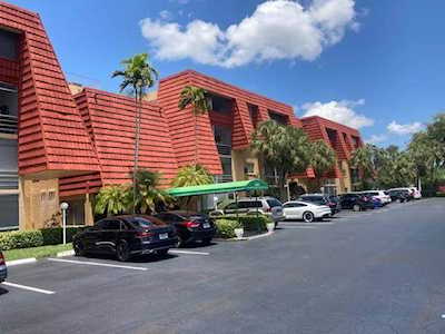 22605 SW 66th Ave #303 Boca Raton, FL 33428