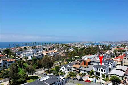 411 Heliotrope Ave Corona Del Mar, CA 92625