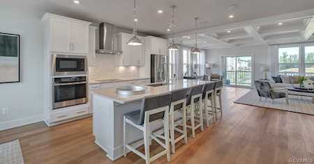 228 Brattice Dr Midlothian, VA 23114