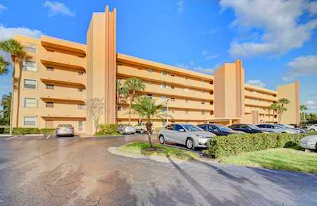 299 NW 52nd Terrace #224 Boca Raton, FL 33487