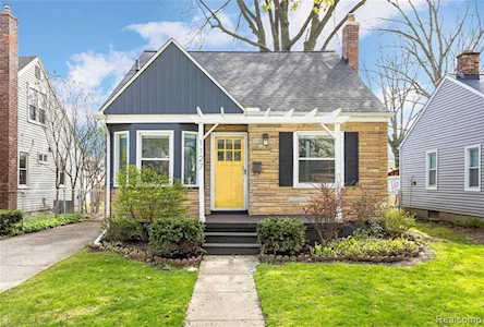 1127 Mclean Ave Royal Oak, MI 48067