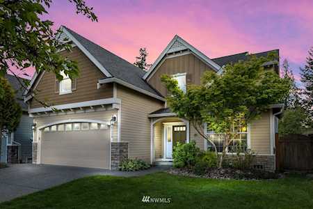 21229 SE 260th St Maple Valley, WA 98038