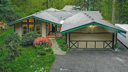 25421 SE 159th St Issaquah, WA 98027