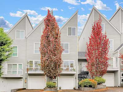 6816 NE 153rd Place #E Kenmore, WA 98028