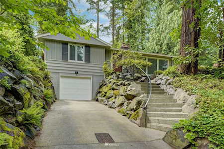 333 108th Ave Ave SE Bellevue, WA 98004