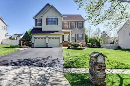 19 Crescent Rd Old Bridge, NJ 08857
