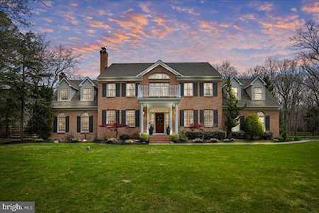 2 Hunters Ln Tabernacle, NJ 08088