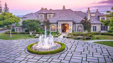 6590 Calle Reina Rancho Santa Fe, CA 92067
