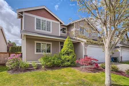 5131 NE 10th Place Renton, WA 98059