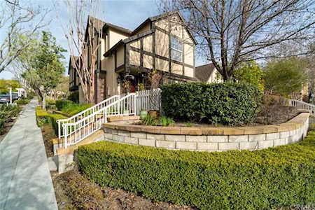 74 Three Vines Ct Ladera Ranch, CA 92694
