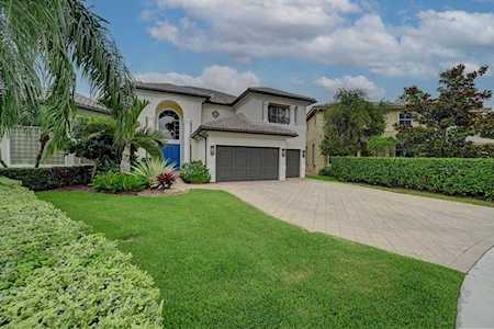 4938 NW 23rd Court Boca Raton, FL 33431