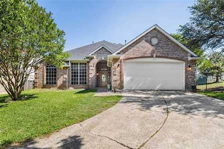 5567 Mesa Verde Court Fort Worth, TX 76137