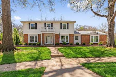 2095 Sandy Bay Ct Chesterfield, MO 63017