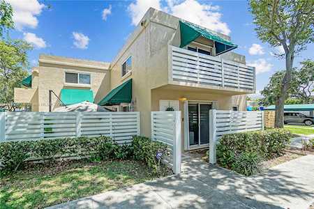 14330 SW 97th Lane #14330 Miami, FL 33186