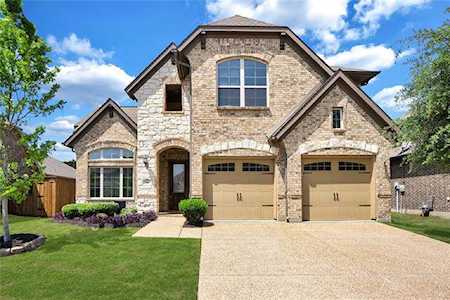 318 Hawks Drive Fate, TX 75087