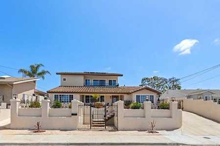 2627 Grandview Street San Diego, CA 92110