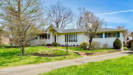3402 Hanover Ct Louisville, KY 40207