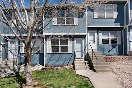 2031 Oakcrest Circle Castle Rock, CO 80104