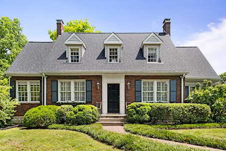 224 Harding Place Nashville, TN 37205
