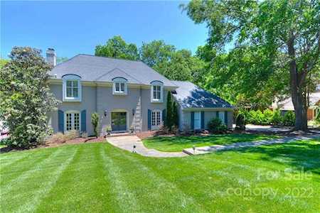 3509 Foxridge Rd Charlotte, NC 28226